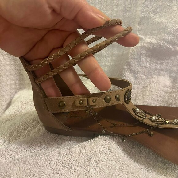 Size 11 - Jellypop - Tan Gladiator-like Sandals - Picture 3 of 8